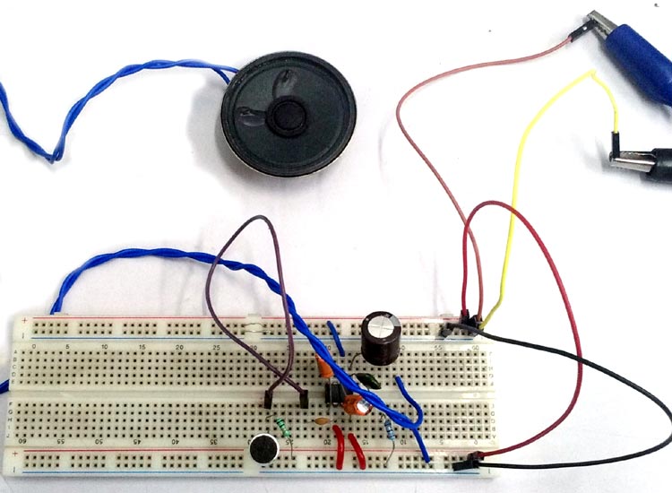 Simple-Microphone-to-Speaker
